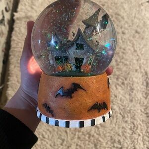 Halloween Snow Globe